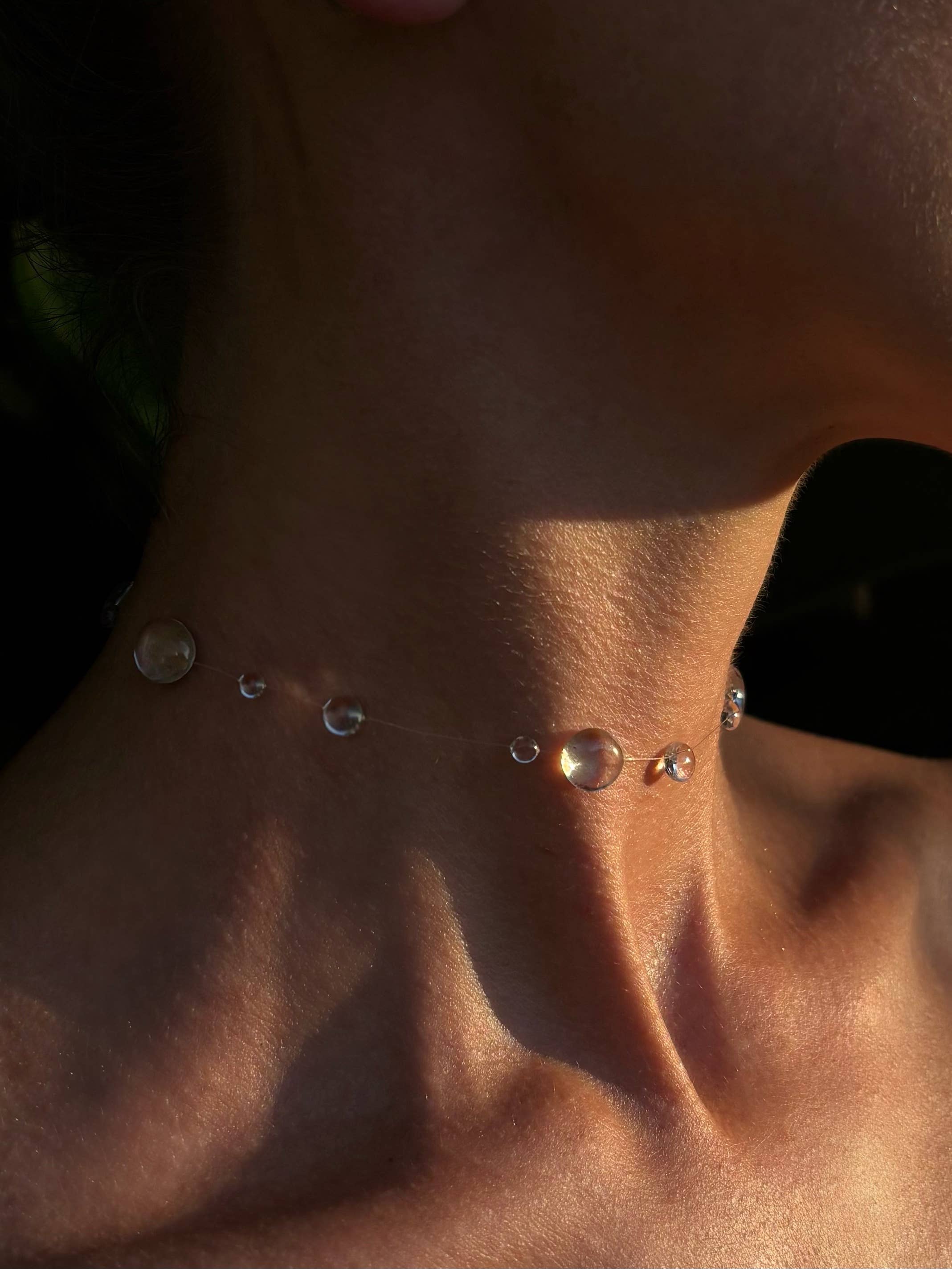 Minimalist Floating Water Drops Choker