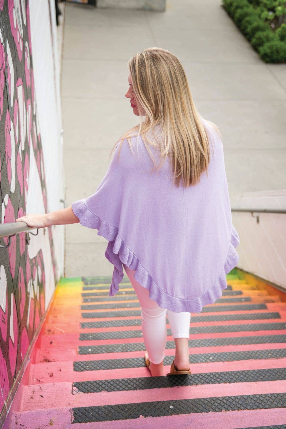 Ava Lightweight Cotton Ruffle Wrap – Year Round Layering