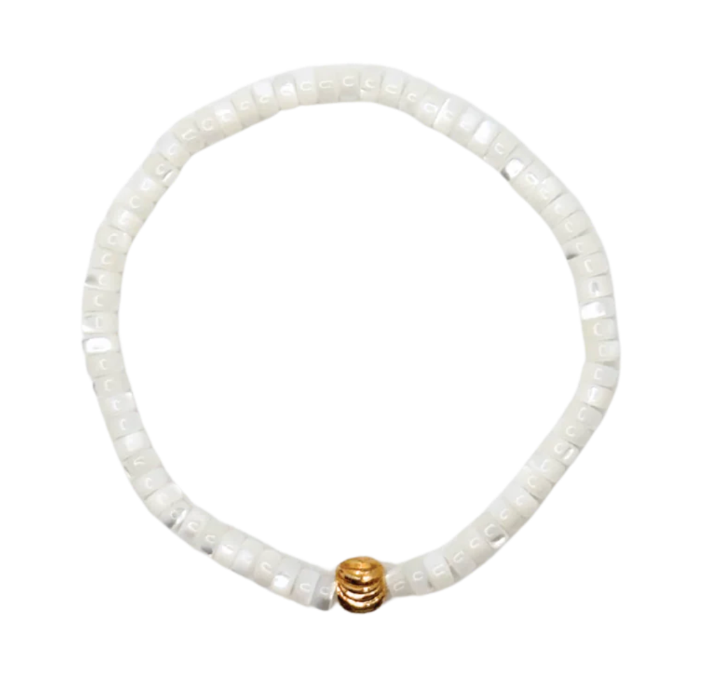 Dainty White Flat Mother of Pearl Pebble Bracelet