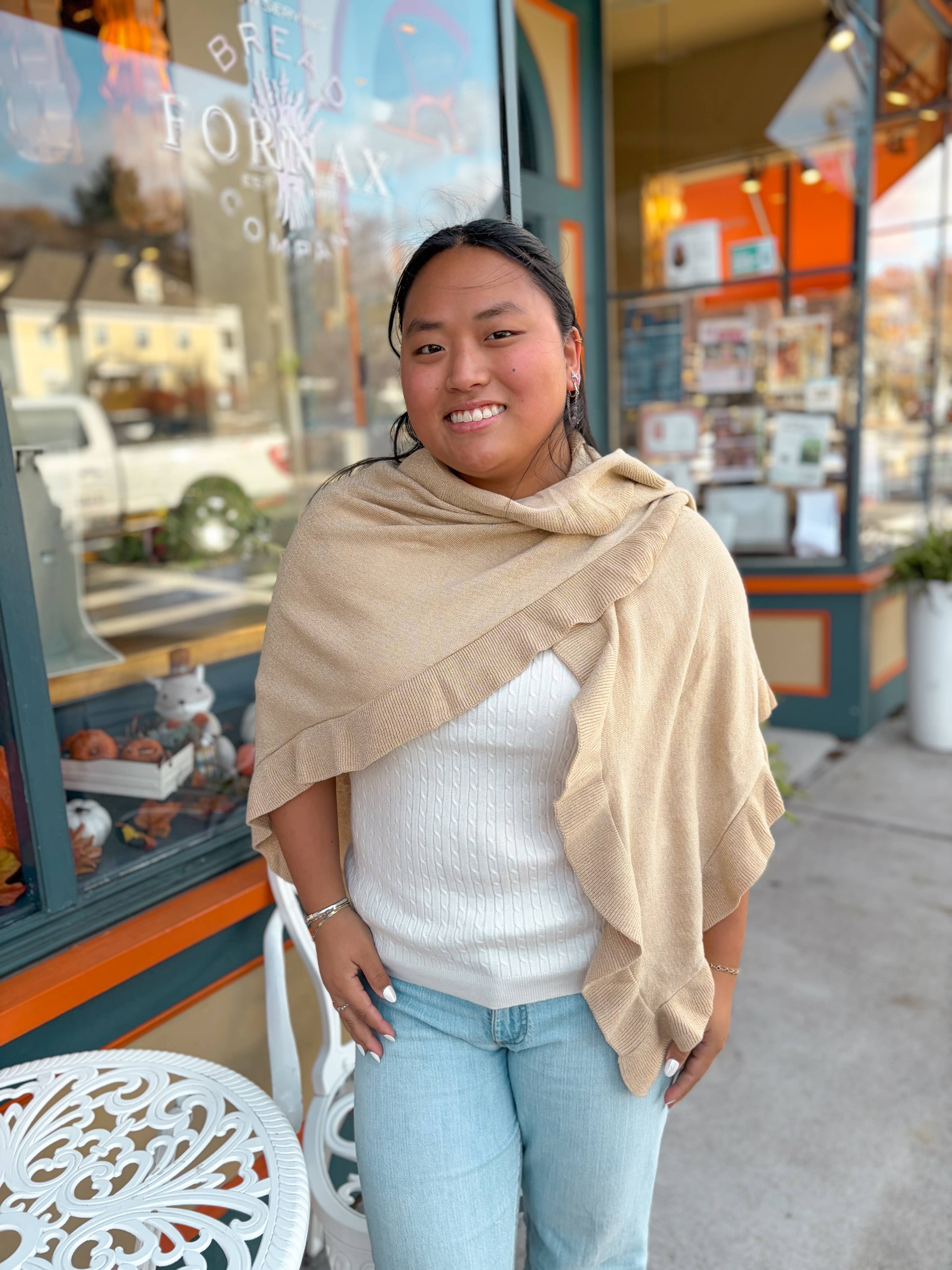 Ava Lightweight Cotton Ruffle Wrap – Year Round Layering