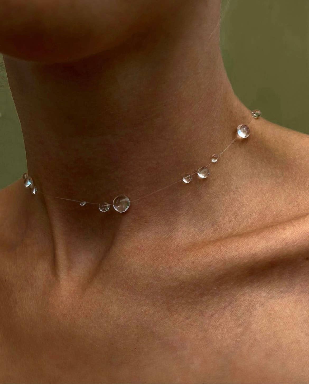 Minimalist Floating Water Drops Choker