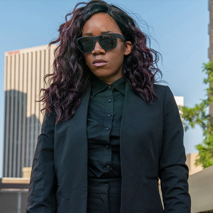 Goodr Sunglasses in Hooked on Onyx