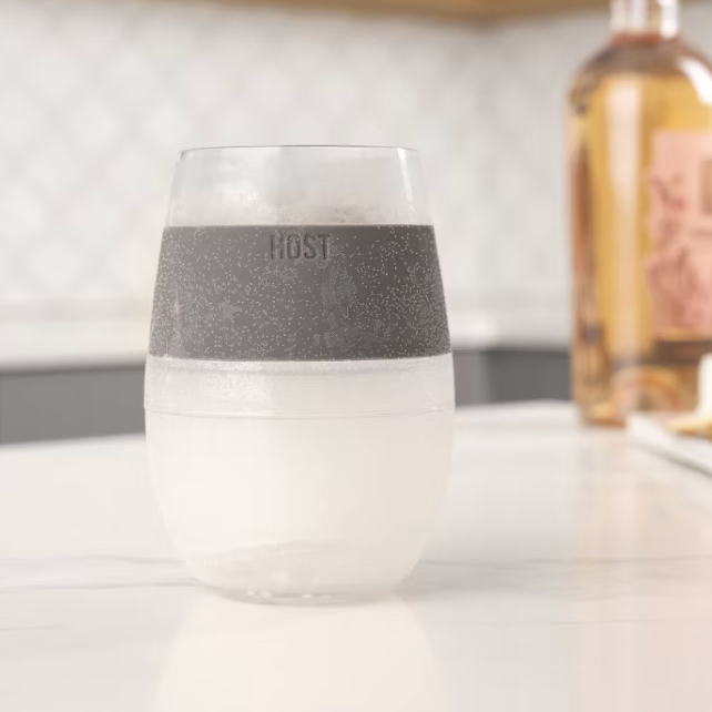 Wine FREEZE™ Cooling Cup Insulated with Cooling Gel in Gray