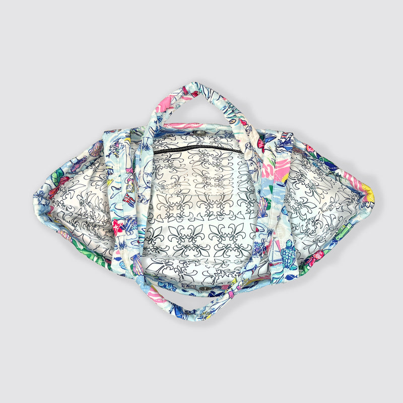 Quilted Large Shoulder Tote in Watersporting